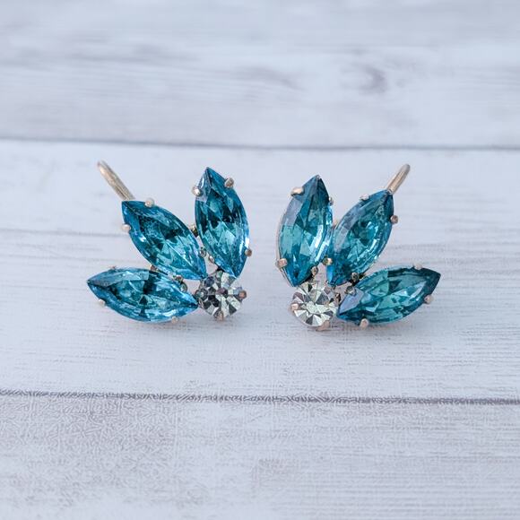 Vintage Screw Back Earrings Stunning Bright Blue & Clear Gems - Picture 4 of 7